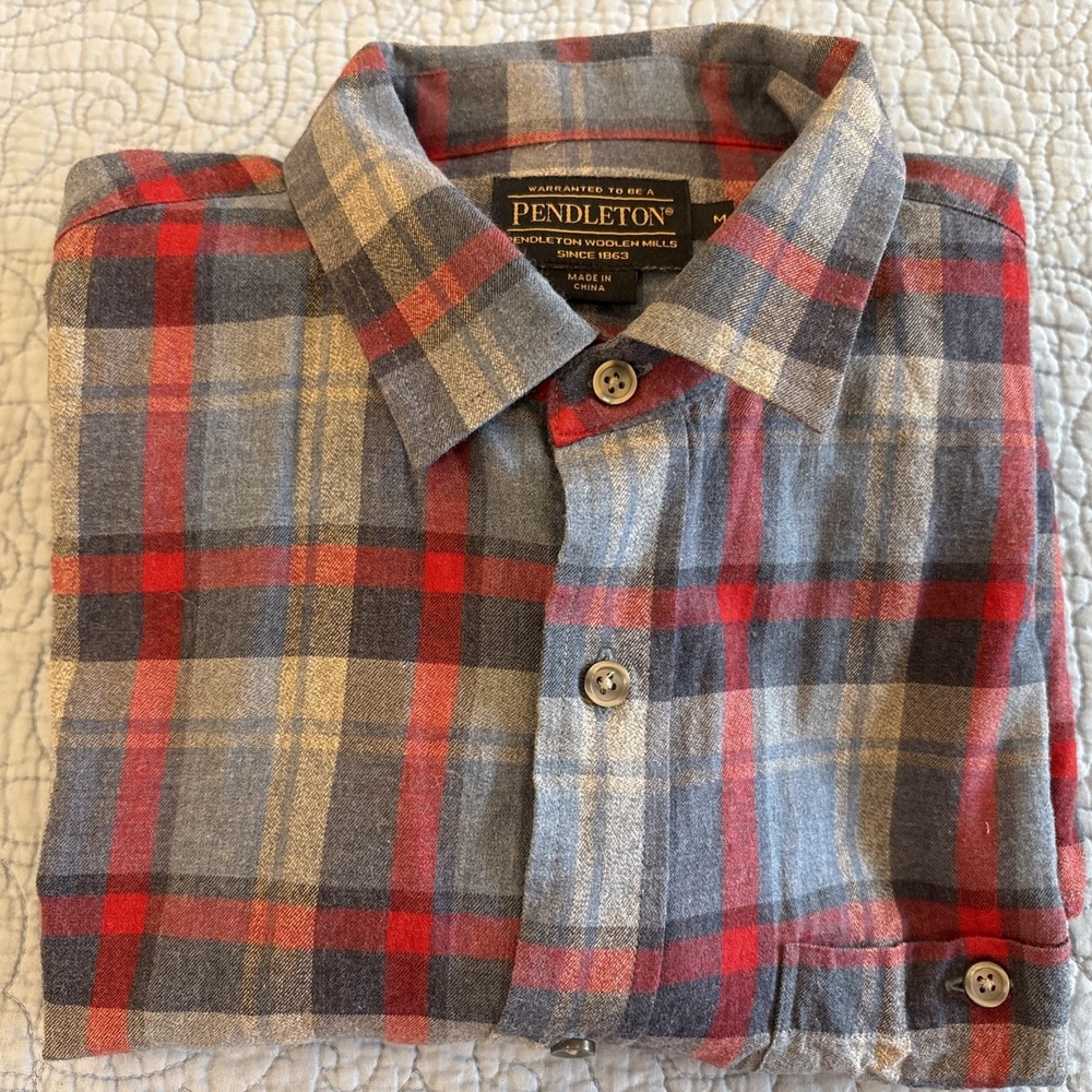 Pendleton Men's Medium Lightweight Brushed Cotton Flannel Plaid Button Down